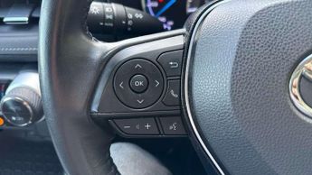 Toyota RAV4 2.5 VVT-i Hybrid Design 5dr CVT