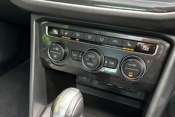 Volkswagen Tiguan 2.0 TSi 230 4Motion SEL 5dr DSG