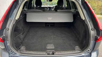 Volvo XC60 2.0 T8 Recharge PHEV Inscription Pro 5dr AWD Auto