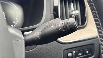 Volvo XC60 2.0 T8 Recharge PHEV Inscription Pro 5dr AWD Auto