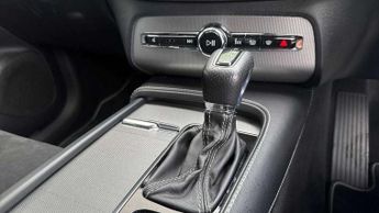 Volvo XC90 2.0 D5 PowerPulse R DESIGN Pro 5dr AWD Geartronic