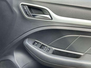 MG ZS 1.0T GDi Excite 5dr DCT