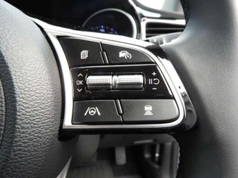 Kia Ceed 1.5T GDi ISG 138 3 5dr DCT