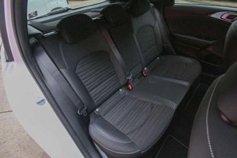 Kia Ceed 1.5T GDi ISG 138 GT-Line 5dr DCT