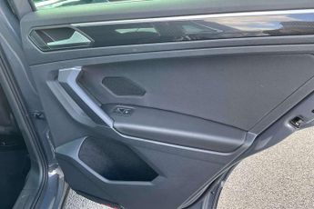 Volkswagen Tiguan 2.0 TSI 4Motion Elegance 5dr DSG