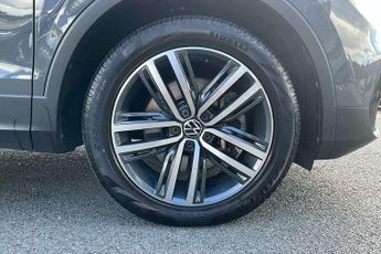 Volkswagen Tiguan 2.0 TSI 4Motion Elegance 5dr DSG