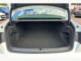 Audi A4 35 TFSI Technik 4dr S Tronic