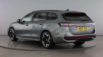 Volkswagen Passat Estate 1.5 eTSI R-Line 5dr DSG