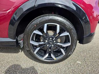Ford Puma 1.0 EcoBoost Hybrid mHEV Vivid Ruby Ed 5dr DCT