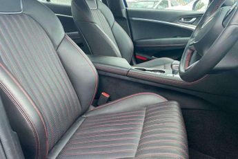Genesis G70 2.0T Sport Line 4dr Auto