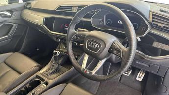 Audi Q3 40 TFSI Quattro S Line 5dr S Tronic [Tech Pack]