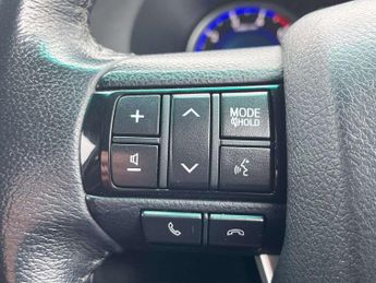 Toyota Hilux Invincible X D/Cab Pick Up 2.4 D-4D Auto