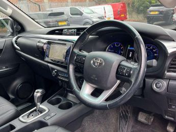Toyota Hilux Invincible X D/Cab Pick Up 2.4 D-4D Auto