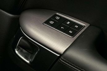 Land Rover Range Rover Sport 3.0 D300 HSE 5dr Auto