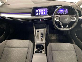 Volkswagen Golf 1.5 eTSI 150 Life 5dr DSG