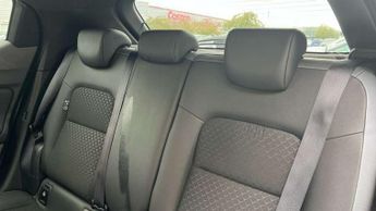 Nissan Juke 1.6 Hybrid N-Connecta 5dr Auto
