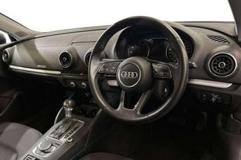 Audi A3 1.5 TFSI SE Technik 5dr S Tronic