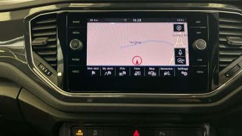 Volkswagen T-Roc 2.0 TDI SEL 5dr DSG