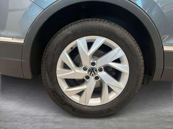 Volkswagen Tiguan Allspace 1.5 TSI Life 5dr DSG