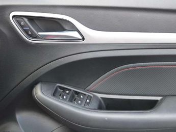MG ZS 1.0T GDi Exclusive 5dr DCT