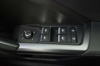 Audi Q3 35 TFSI S Line 5dr S Tronic