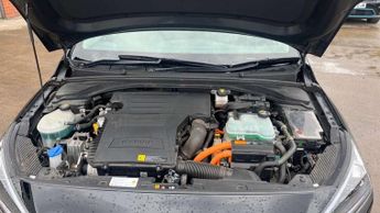 Hyundai IONIQ 1.6 GDi Hybrid Premium SE 5dr DCT