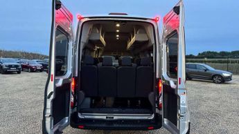 Ford Transit 2.0 EcoBlue 165ps H3 17 Seater Trend Auto [Nav]
