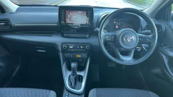 Toyota Yaris 1.5 Hybrid Icon 5dr CVT
