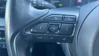Toyota Yaris 1.5 Hybrid Icon 5dr CVT