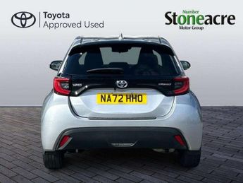 Toyota Yaris 1.5 Hybrid Design 5dr CVT