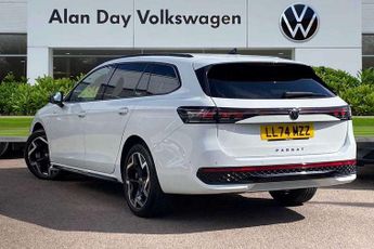 Volkswagen Passat Estate 1.5 TSI eHybrid 272 R-Line 5dr DSG