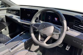 Volkswagen Passat Estate 1.5 TSI eHybrid 272 R-Line 5dr DSG