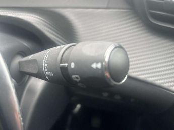 Peugeot 208 1.2 PureTech 100 Allure 5dr EAT8