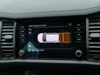 Skoda Kodiaq 2.0 TDI SE Drive 5dr DSG [7 Seat]