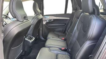Volvo XC90 2.0 B5P Ultimate Dark 5dr AWD Geartronic