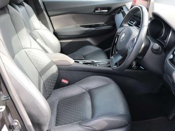 Toyota C-HR 2.0 Hybrid Excel 5dr CVT