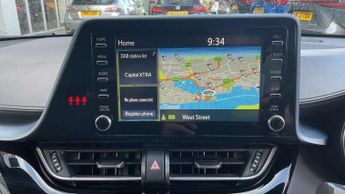 Toyota C-HR 1.8 Hybrid Design 5dr CVT