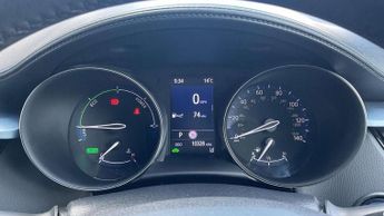 Toyota C-HR 1.8 Hybrid Design 5dr CVT