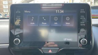 Toyota Yaris 1.5 Hybrid Design 5dr CVT