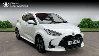 Toyota Yaris 1.5 Hybrid Design 5dr CVT