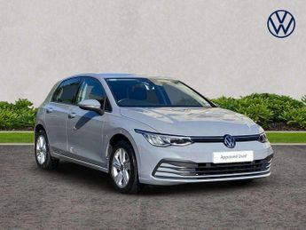 Volkswagen Golf 1.0 eTSI Life 5dr DSG