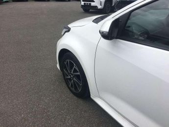 Toyota Yaris 1.5 Hybrid Design 5dr CVT