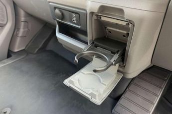 Volkswagen Transporter 2.0 TDI 150 Commerce Plus Van Auto