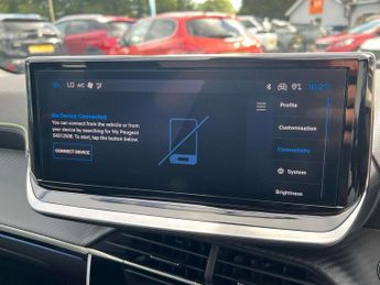 Peugeot 208 1.2 Hybrid 136 GT 5dr e-DSC6