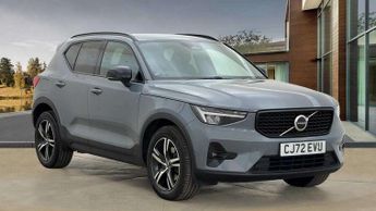 Volvo XC40 2.0 B3P Plus Dark 5dr Auto
