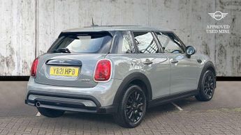 MINI Hatchback 5dr 1.5 Cooper Classic 5dr Auto