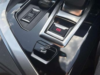 Peugeot 3008 1.6 Hybrid4 300 GT Premium 5dr e-EAT8