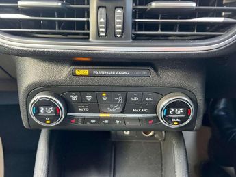 Ford Focus Active 1.5 EcoBlue 120 Active X Auto 5dr
