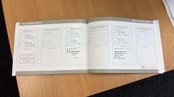 Volvo XC40 2.0 D4 [190] R DESIGN Pro 5dr AWD Geartronic