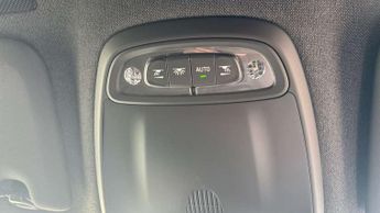 Volvo XC40 2.0 D4 [190] R DESIGN Pro 5dr AWD Geartronic